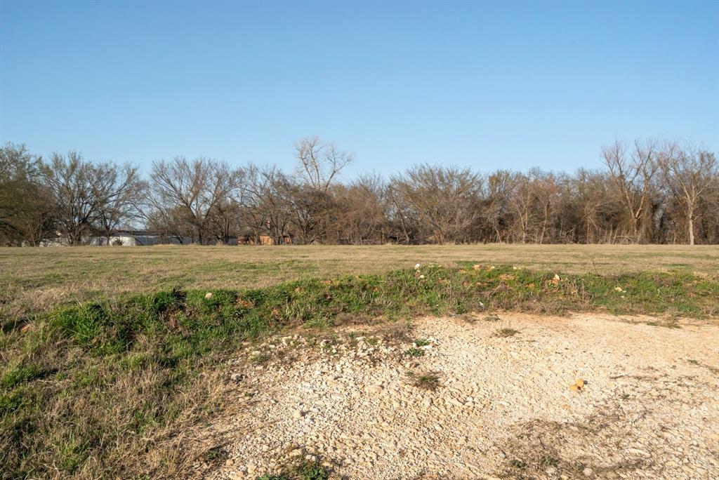 199 Highway 199 Springtown, TX 76082 - Photo 12 of 14 a view of a field with an ocean