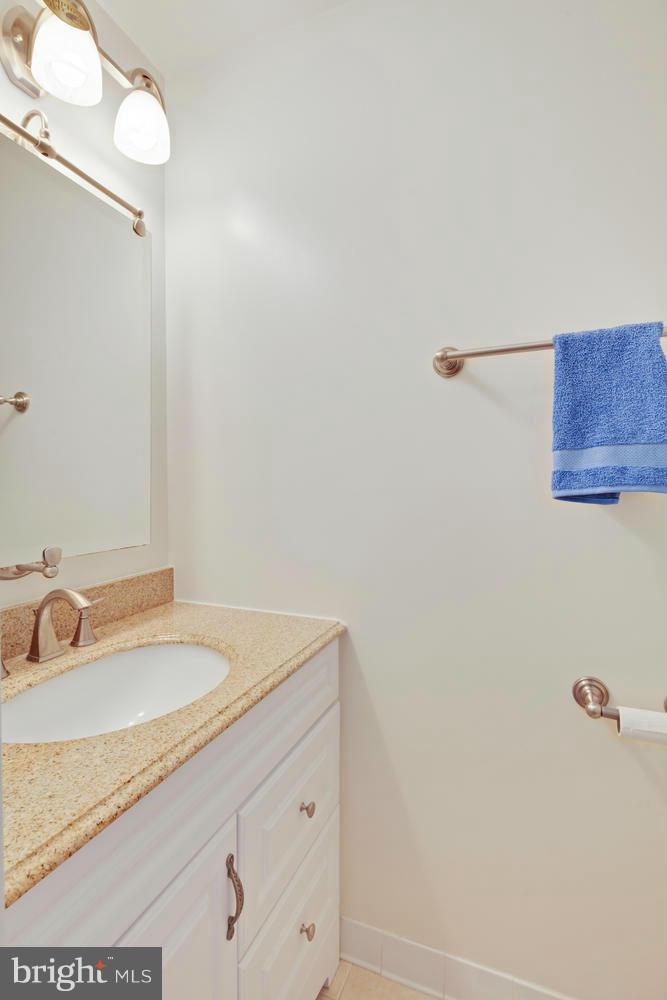 15120 Callohan Court Silver Spring, MD 20906 - Photo 3 of 30 Bath