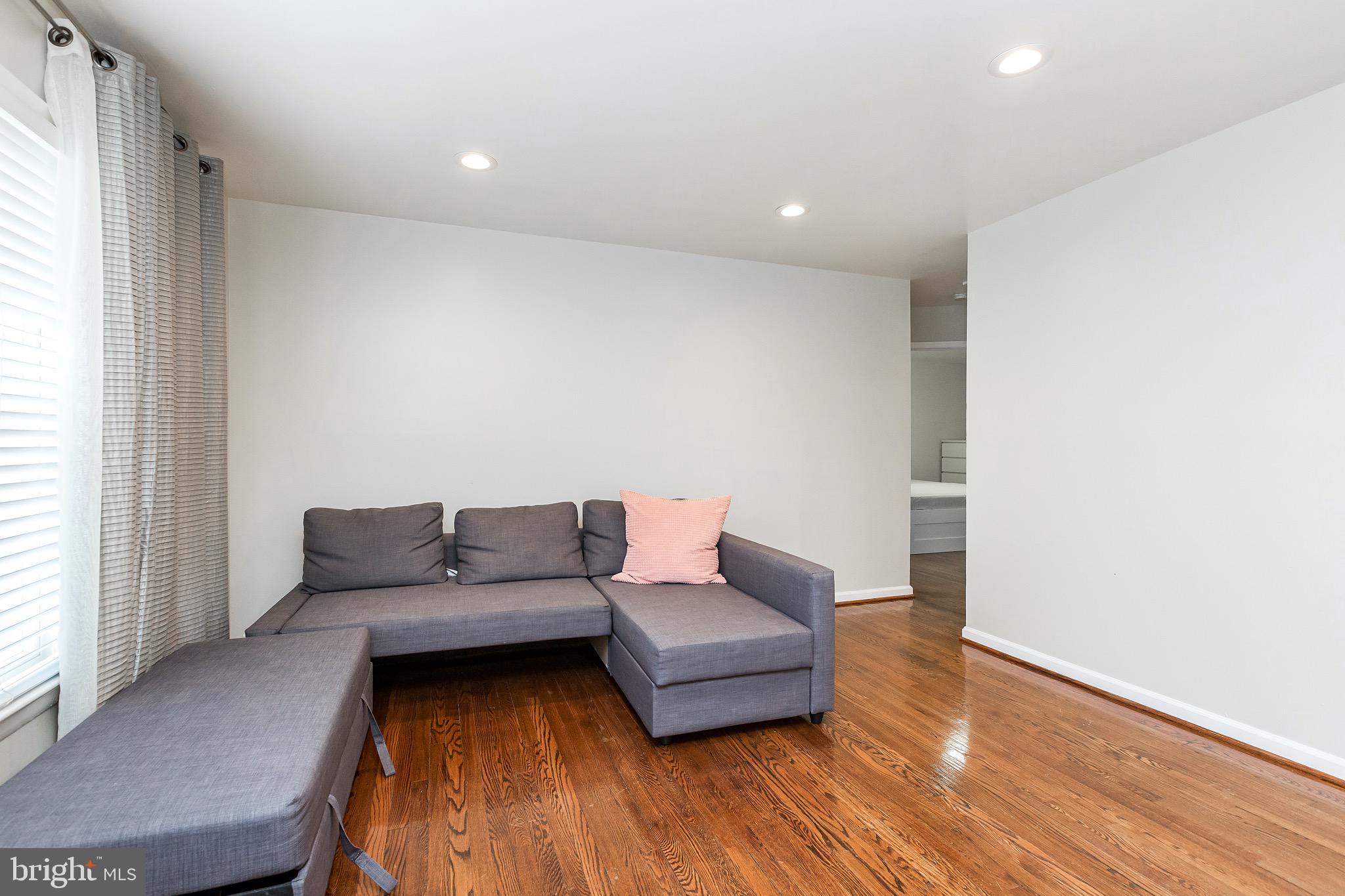 3504 Olympic Street Silver Spring, MD 20906 - Photo 5 of 37