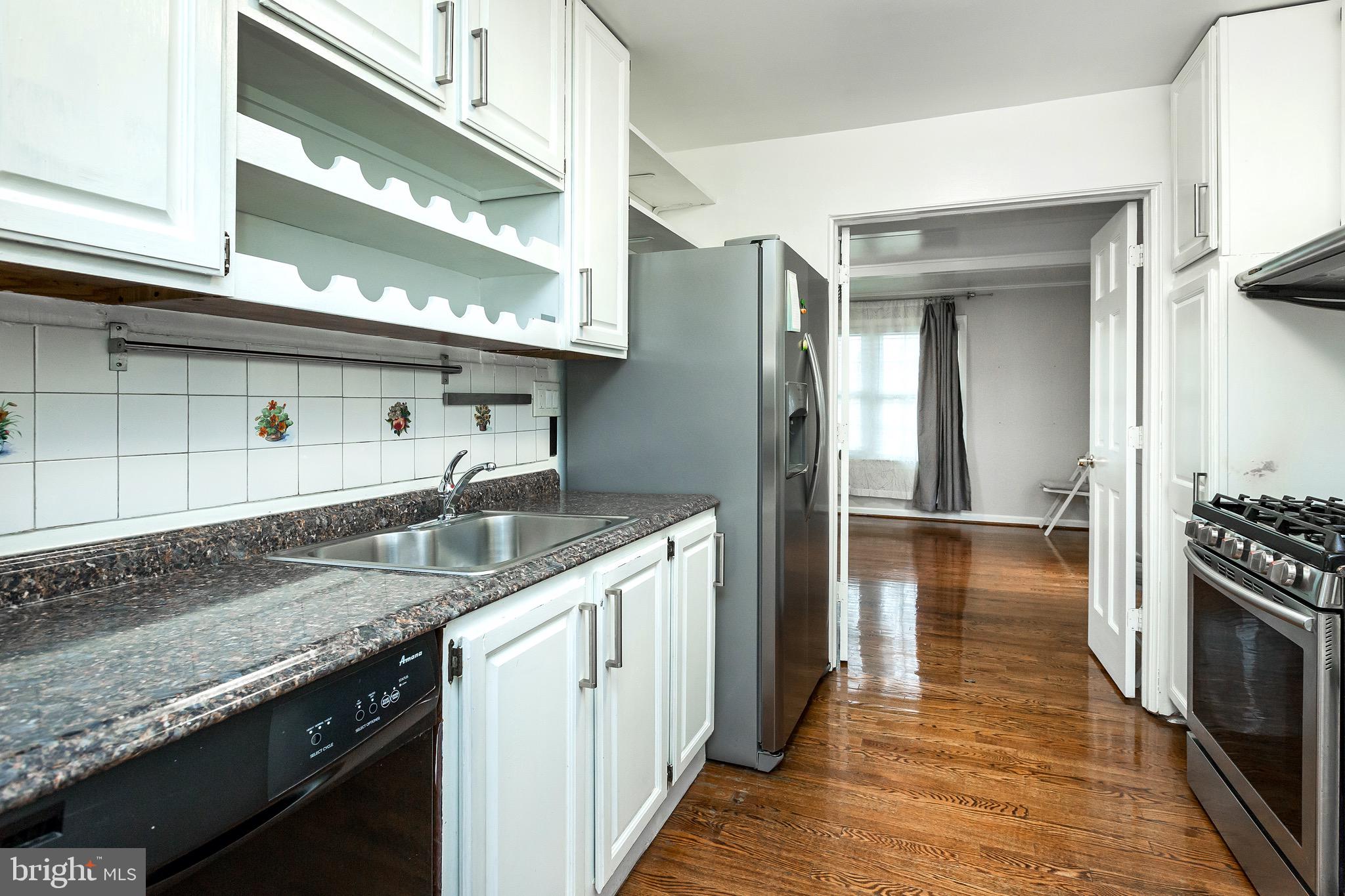 3504 Olympic Street Silver Spring, MD 20906 - Photo 10 of 37