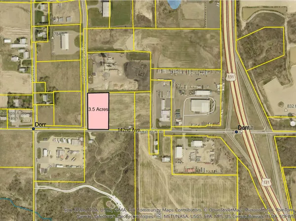 $895,000 | 1376 142nd Avenue, Wayland, MI 49348