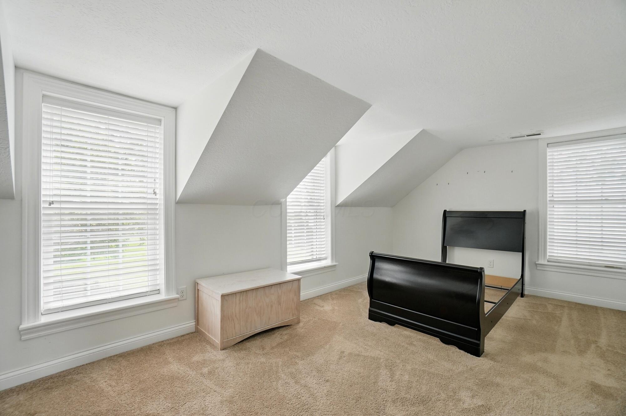 9820 Heimberger Road Northwest Baltimore, OH 43105 - Photo 50 of 81 Bedroom 3 - 9820 Heimberger Road NW, Baltimore, OH 43105