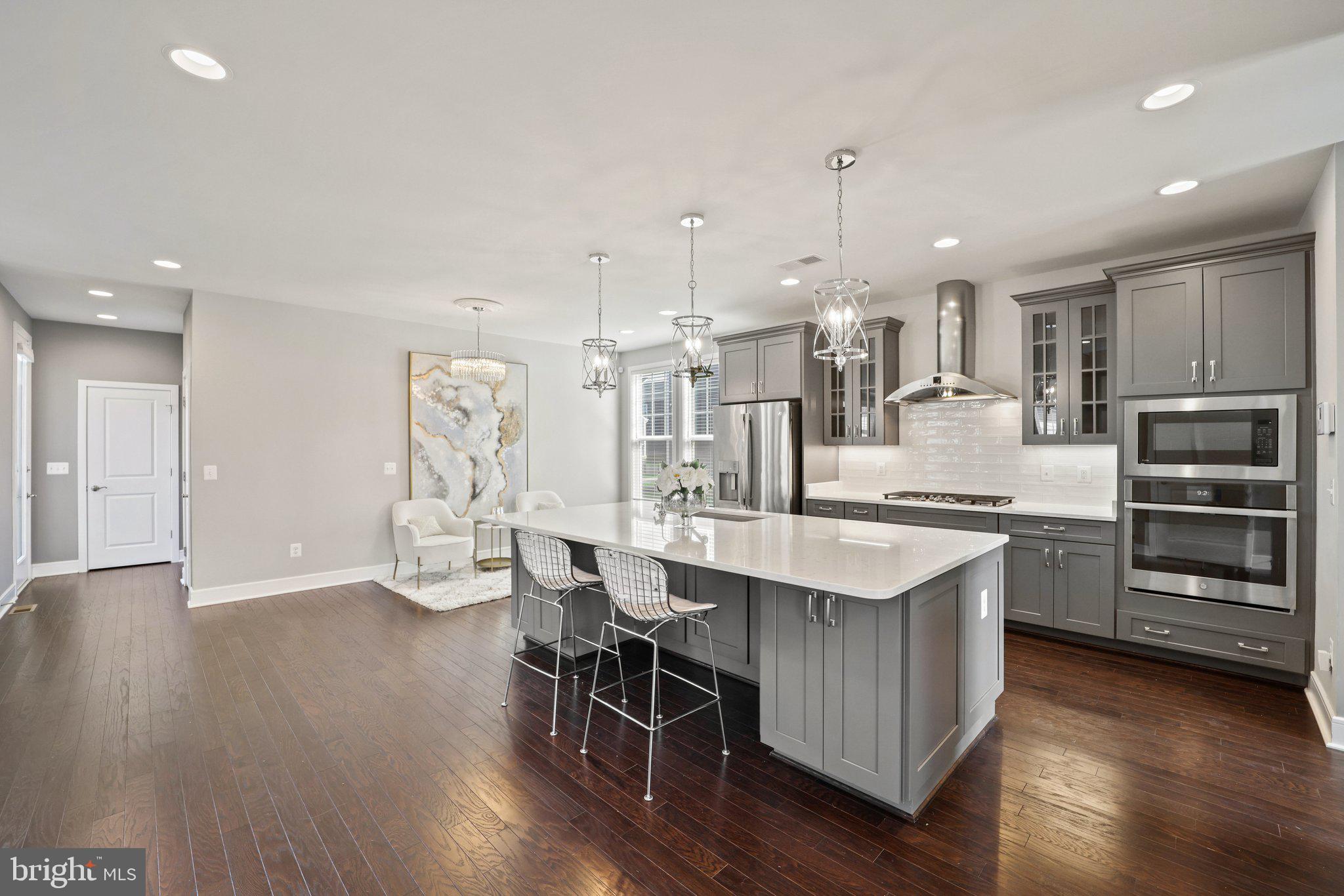 1124 Justinian Street Southeast Leesburg, VA 20175 - Photo 4 of 61