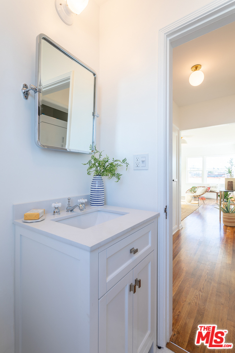 3036 Virginia Road, Unit 3 Los Angeles, CA 90016 - Photo 12 of 18 Gallery Image 12