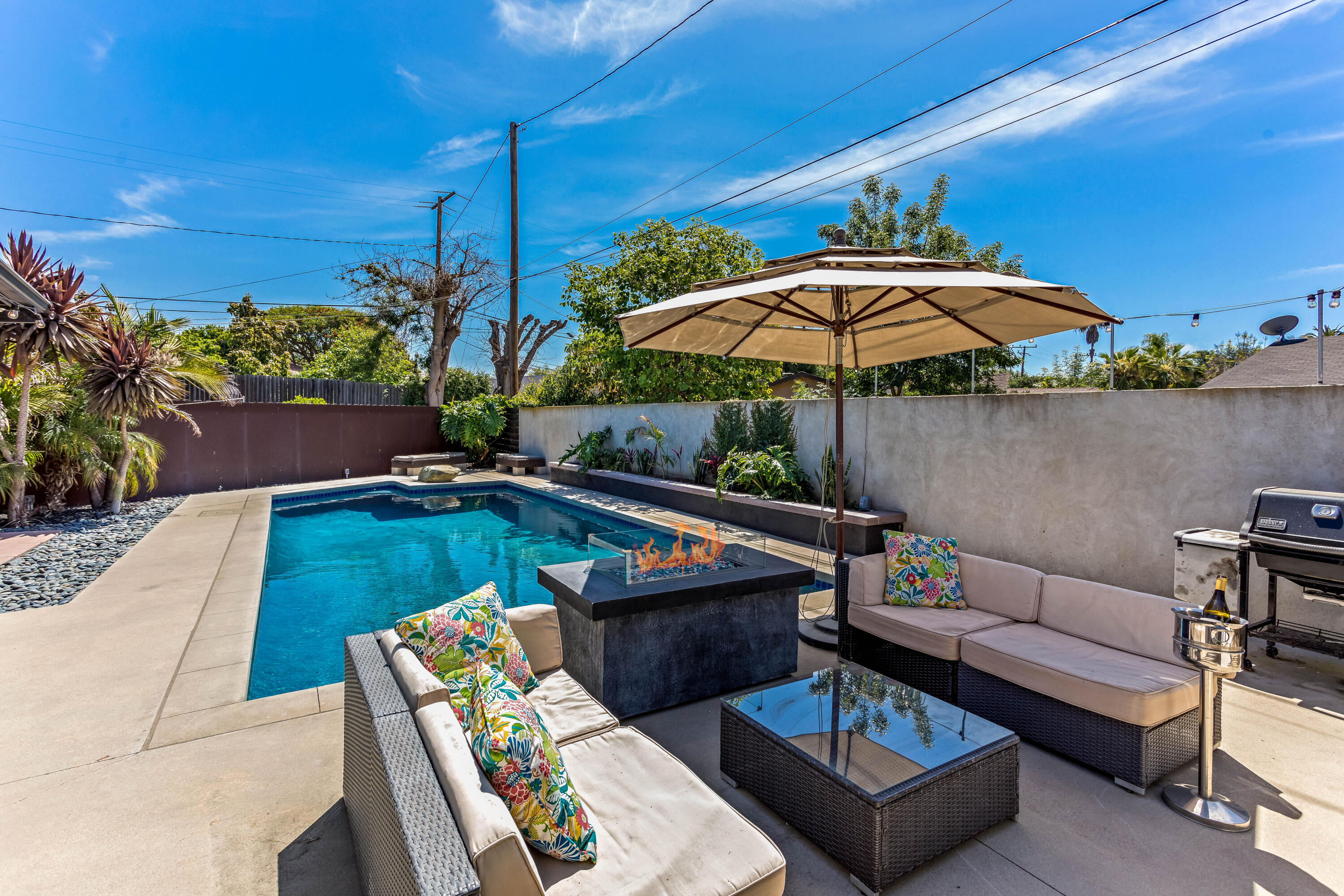 5211 Keo Drive Santa Barbara, CA 93111 - Photo 22 of 39 Pool / Entertaining Area