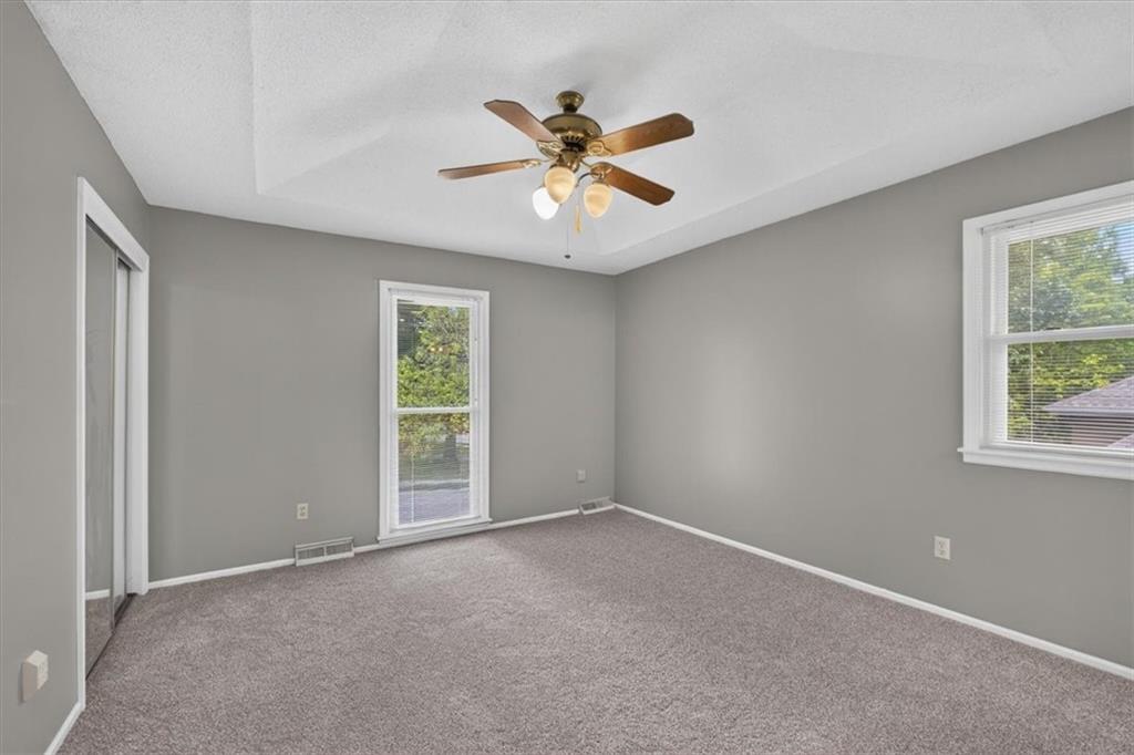 8107 Noland Road Lenexa, KS 66215 - Photo 20 of 46 Gallery Image 20