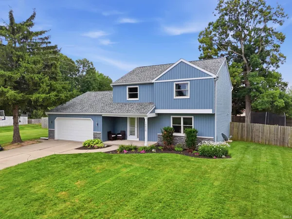 $374,800 | 10620 Longwood Drive, Fort Wayne, IN 46845