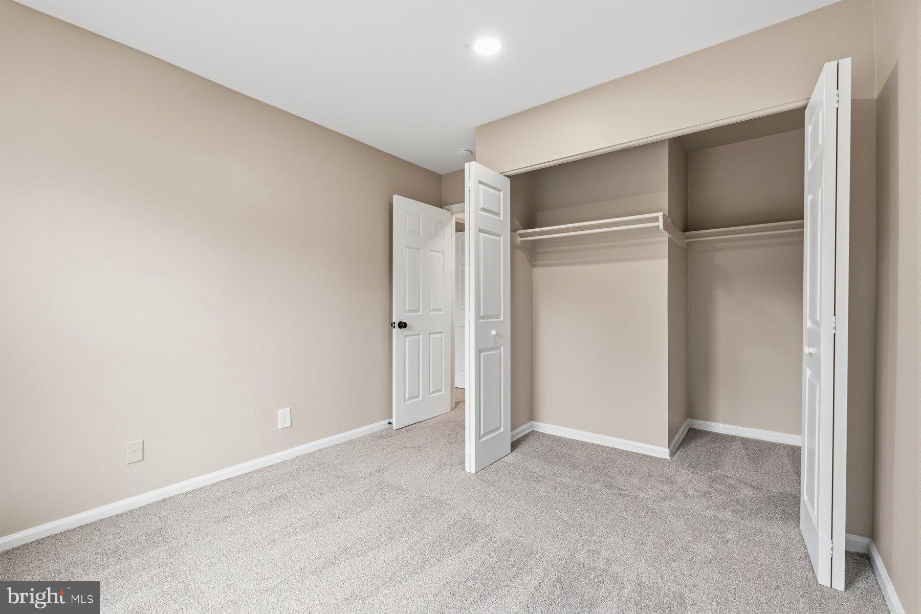 1923 Lyttonsville Road, Unit 1923 Silver Spring, MD 20910 - Photo 34 of 52