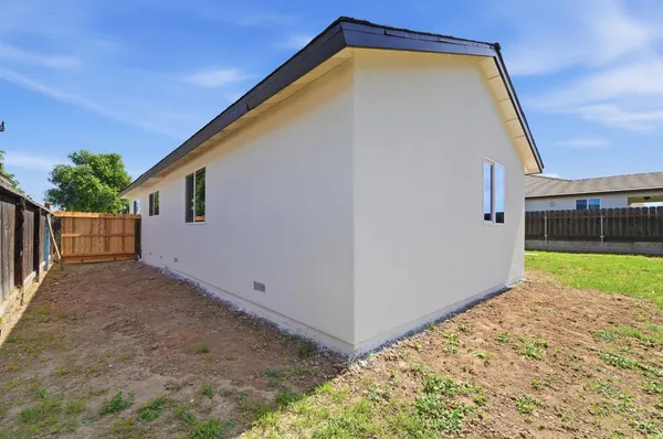$499,800 | 6237 Claus Road, Riverbank, CA 95367