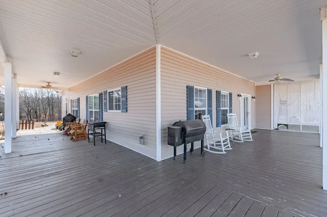 $624,900 | 1825 Powell School Road, Goodspring, TN 38460