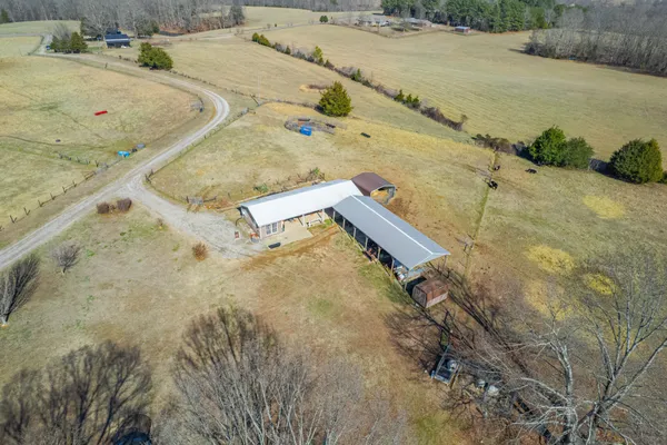 $624,900 | 1825 Powell School Road, Goodspring, TN 38460