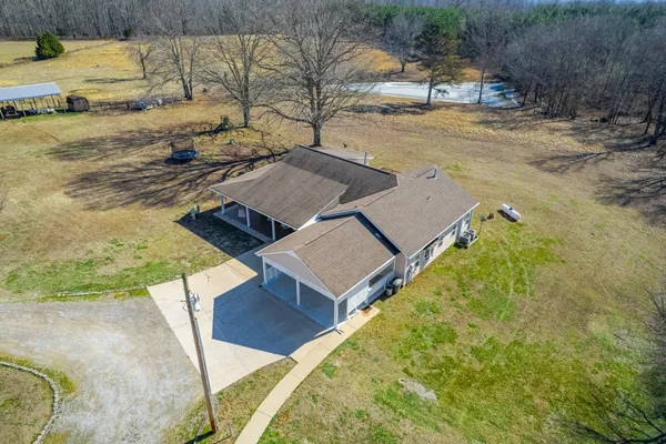 $624,900 | 1825 Powell School Road, Goodspring, TN 38460