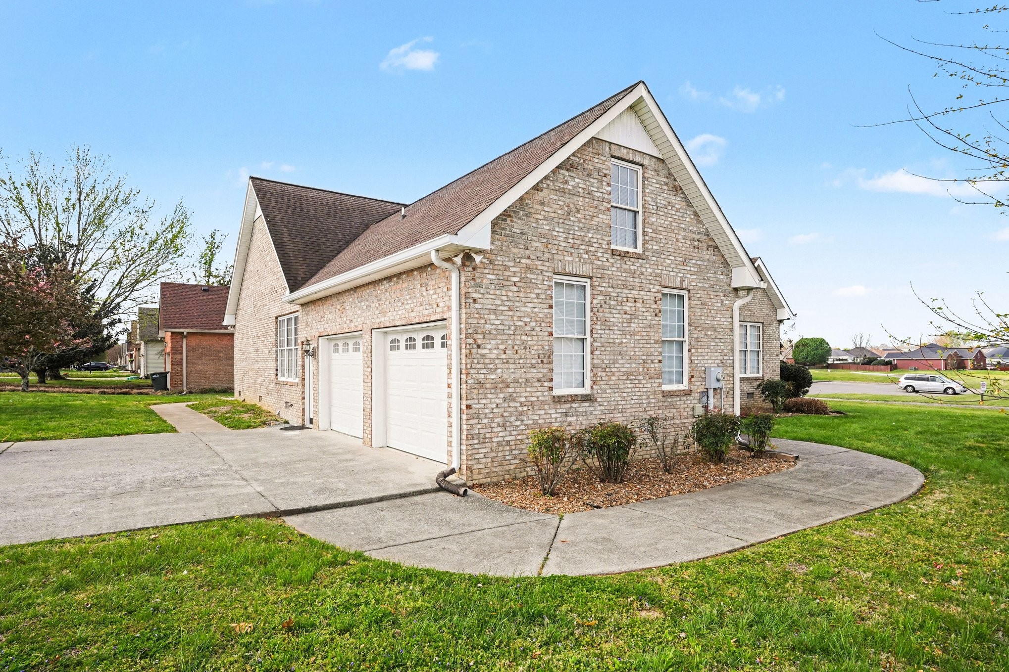 161 Fieldstone Lane Springfield, TN 37172 - Photo 2 of 26 a view of a house with a yard