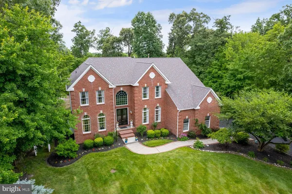 $989,900 | 109 Hilltop Court, Mullica Hill, NJ 08062