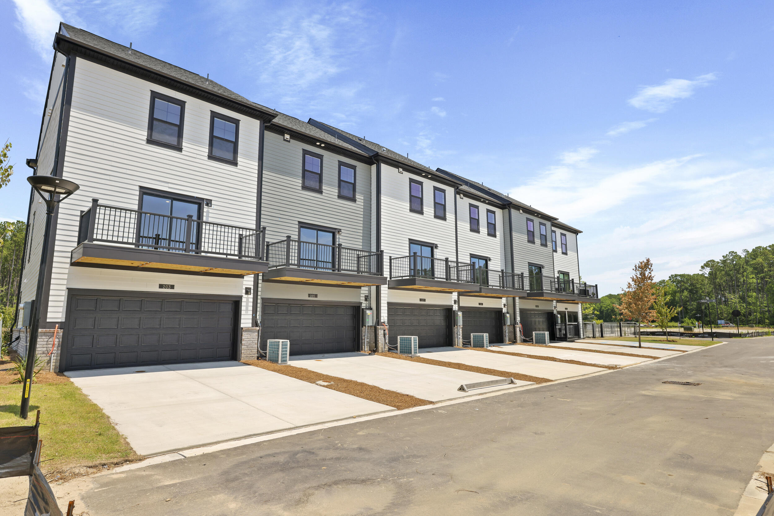 606 Scholar Way Summerville, SC 29486 - Photo 49 of 84 44_550a1866