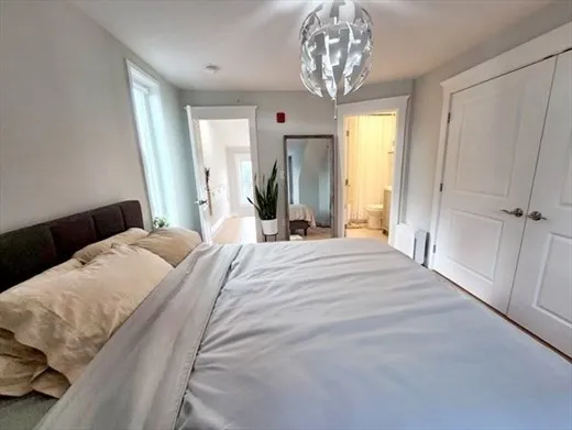 $4,000 | 16 Common Street, Unit 5, Waltham, MA 02451