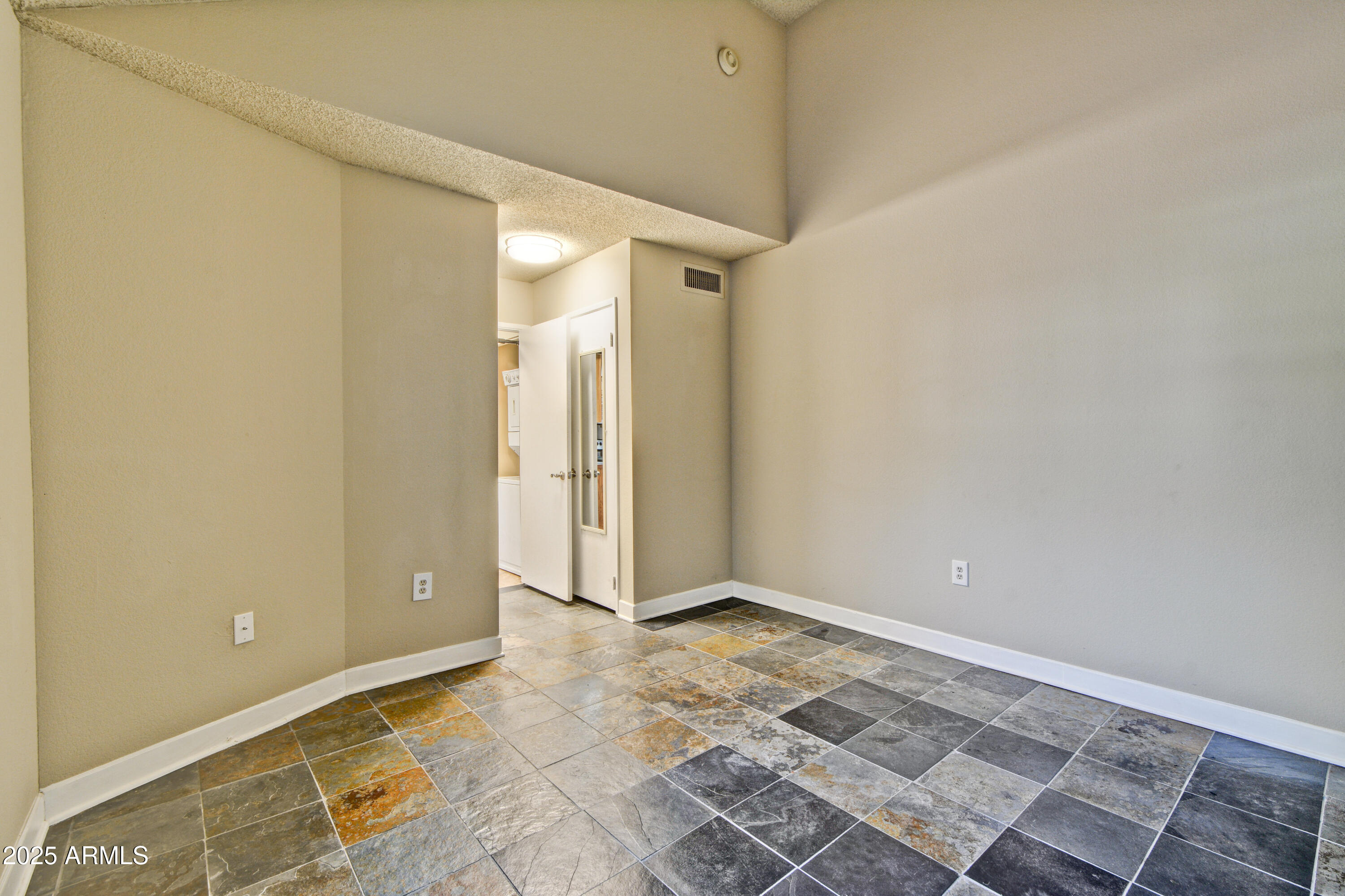 602 North May, Unit 17 Mesa, AZ 85201 - Photo 21 of 39 a view of an empty room