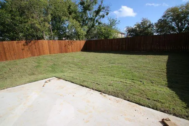 $1,995 | 805 Jameson Street, Weatherford, TX 76086