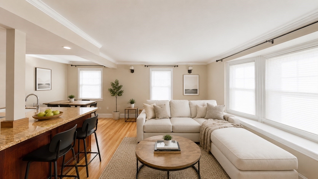 40 Glenellen Road, Unit 1 Boston, MA 02132 - Photo 4 of 37