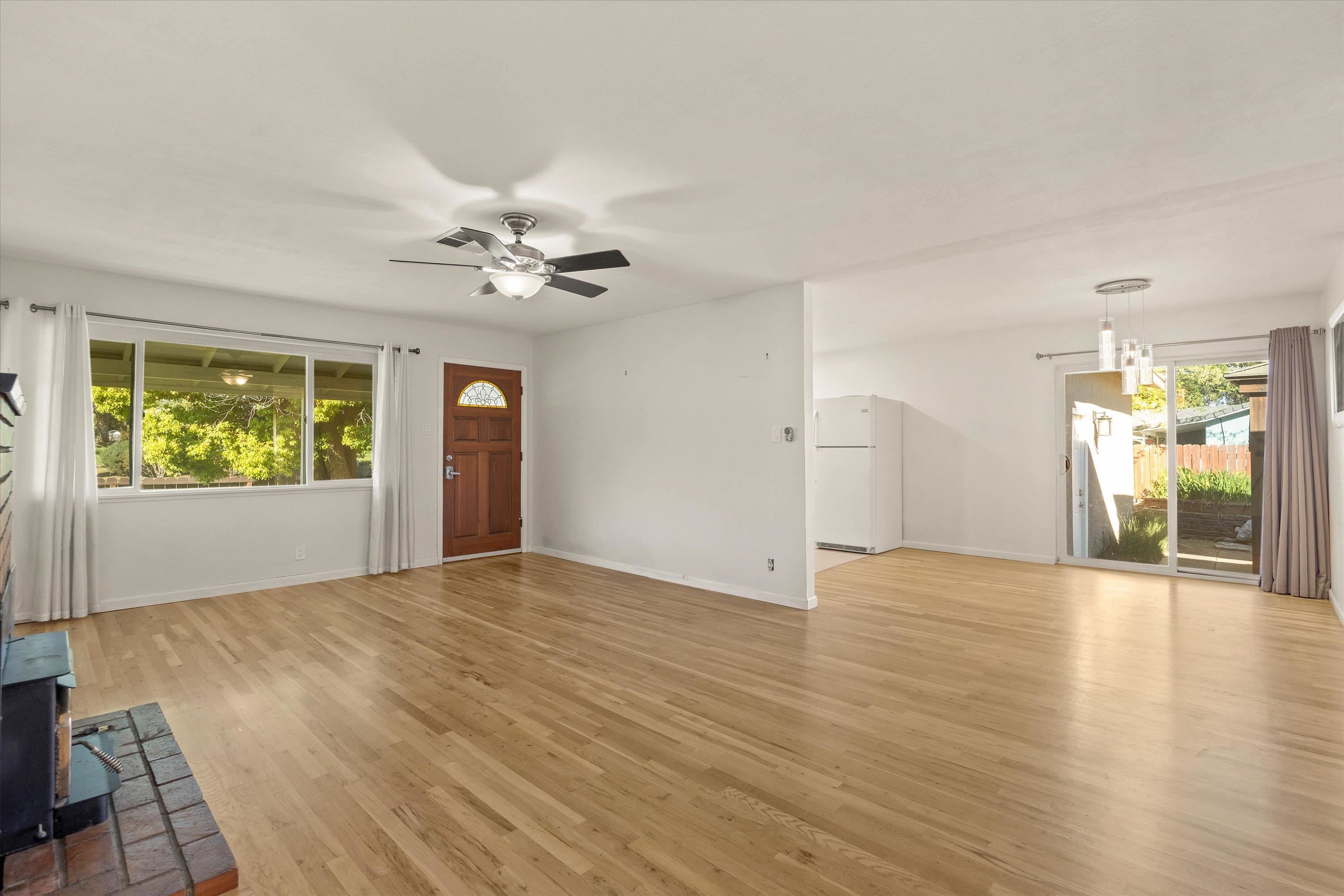 1645 Aloha Street Red Bluff, CA 96080 - Photo 11 of 30