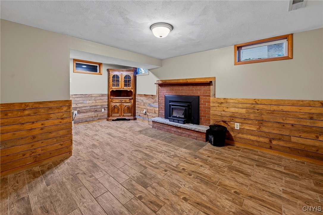 402 Ferndale Lane Minoa, NY 13116 - Photo 41 of 50