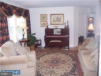 39 Park Road Boyertown, PA 19512 - Photo 3 of 12 Gallery Image 3