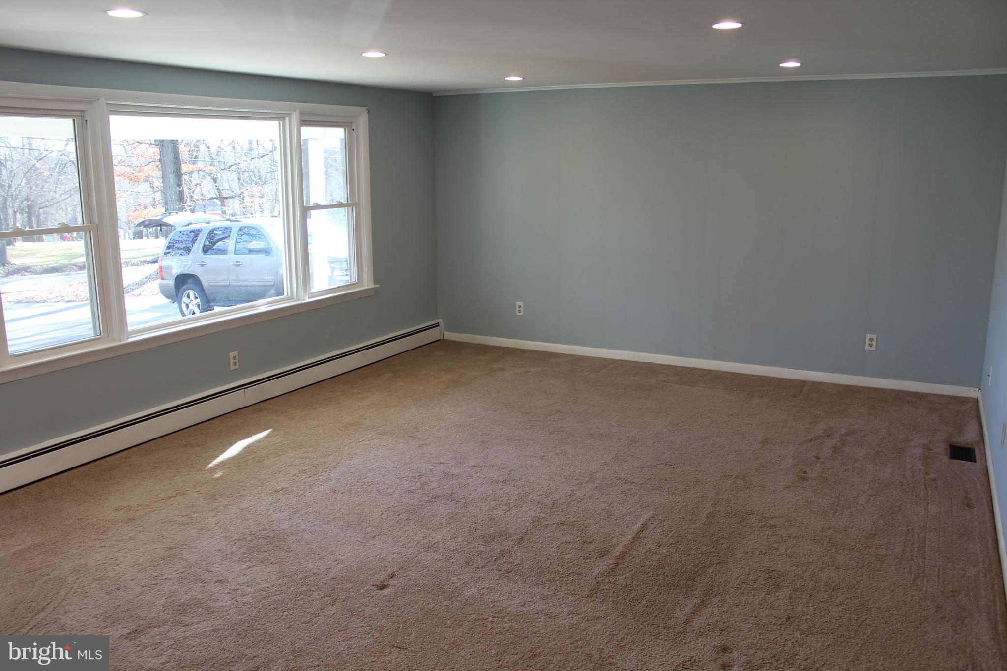 2314 Bedminster Road Perkasie, PA 18944 - Photo 2 of 24 Gallery Image 2