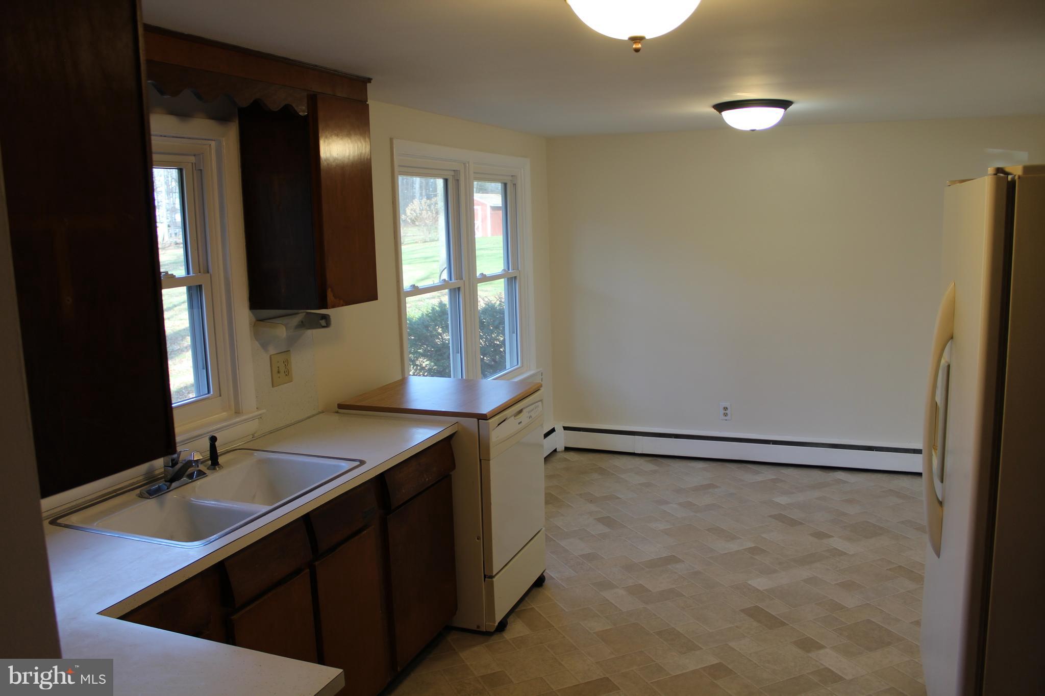 2314 Bedminster Road Perkasie, PA 18944 - Photo 11 of 24 Gallery Image 11