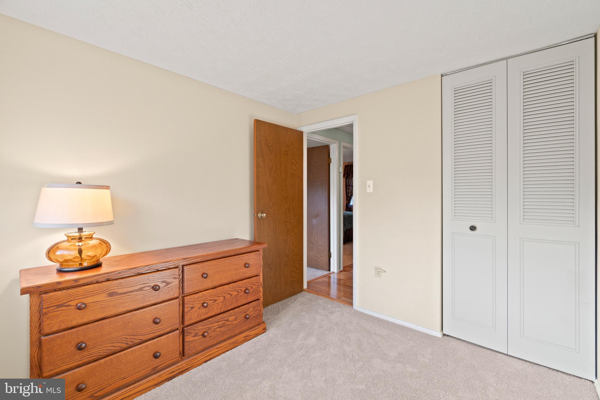 12762 Bradwell Road Herndon, VA 20171 - Photo 19 of 35 3rd bedroom.
