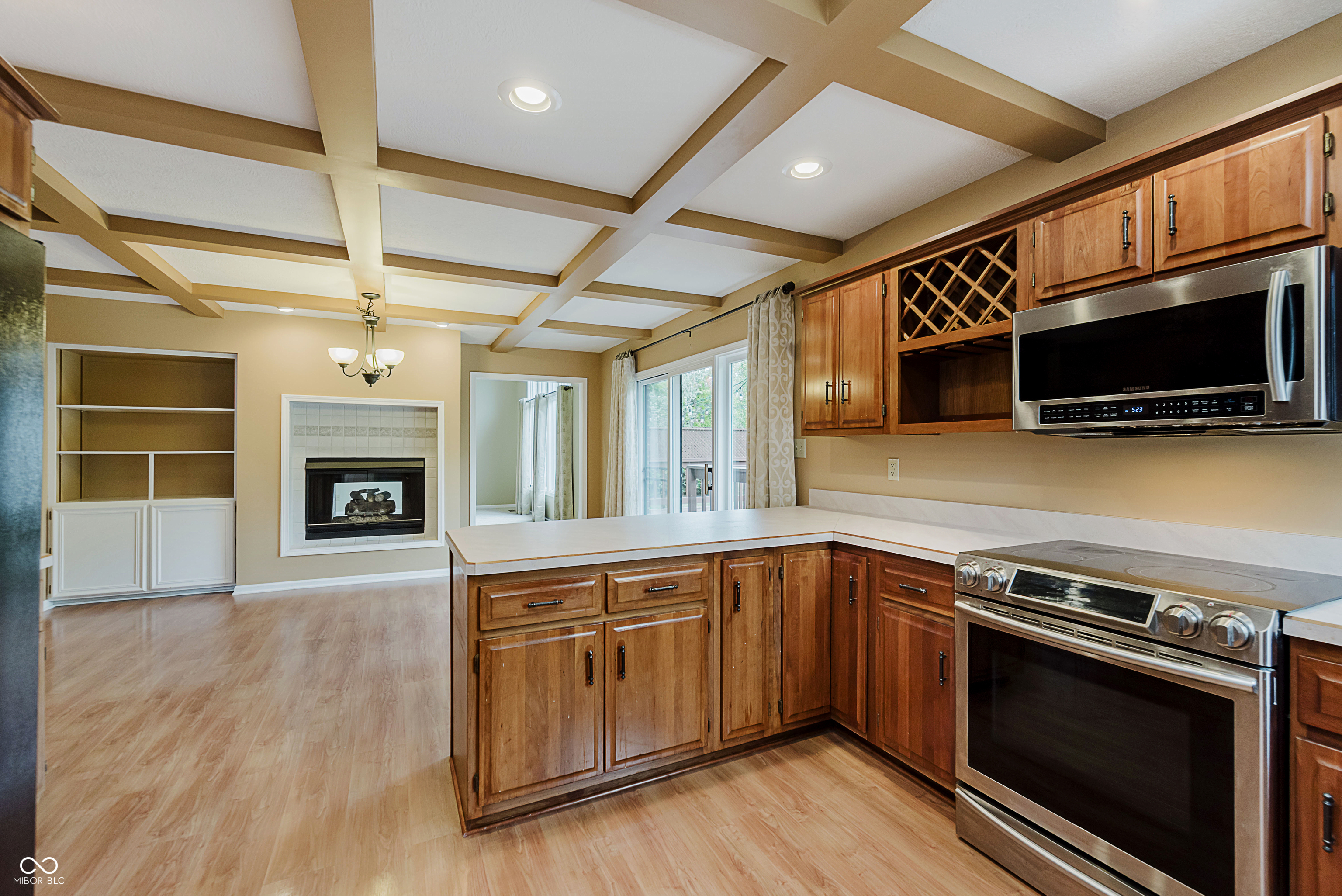 8729 Promontory Road Indianapolis, IN 46236 - Photo 14 of 33