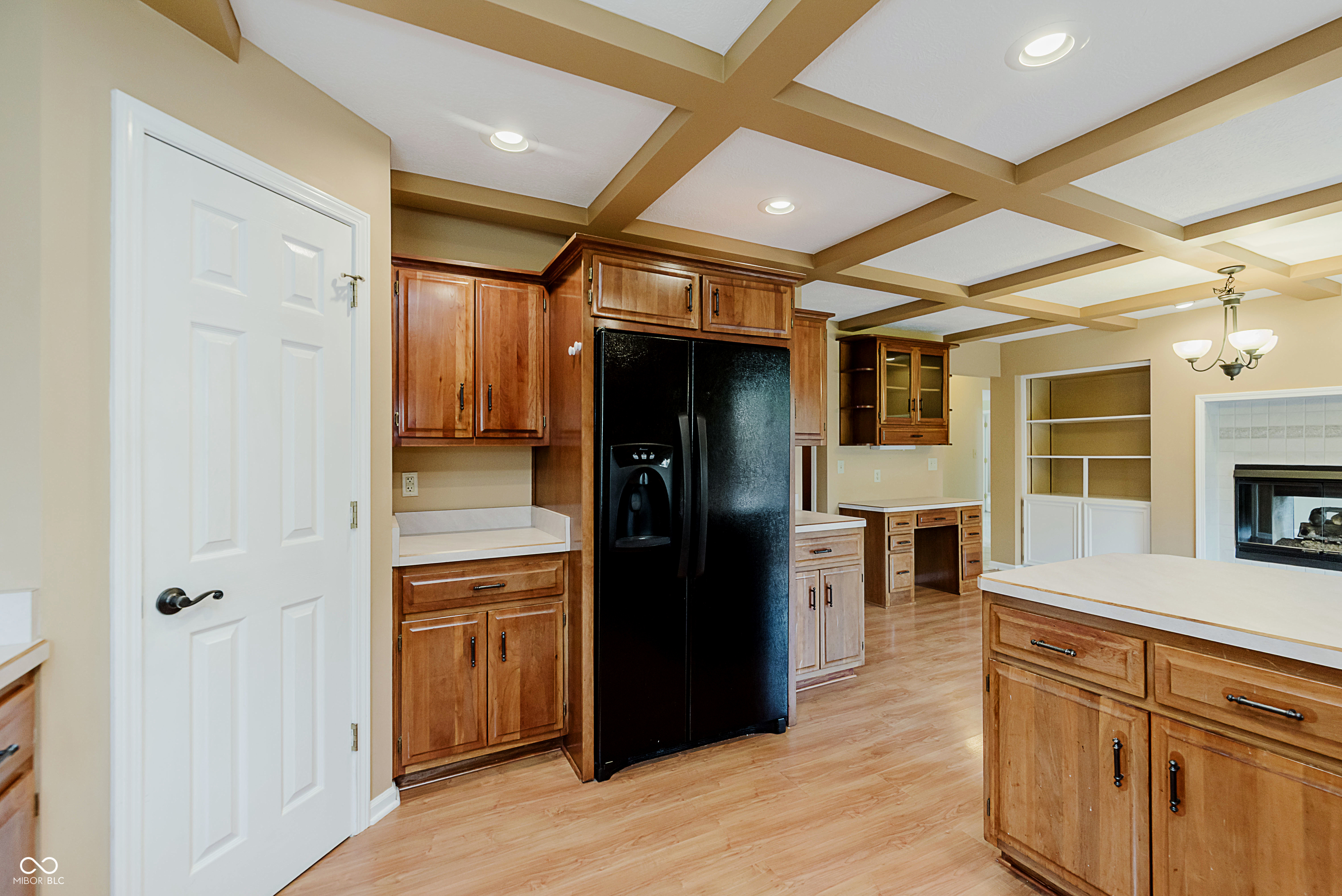 8729 Promontory Road Indianapolis, IN 46236 - Photo 15 of 33