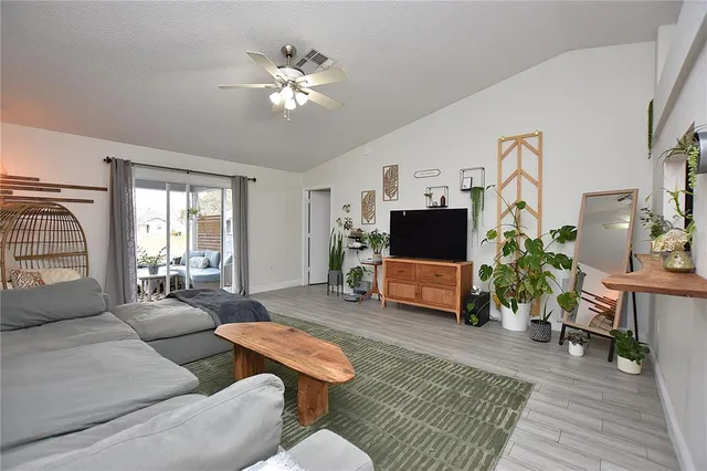 $349,000 | 2022 Hatteras Point, Lakeland, FL 33813