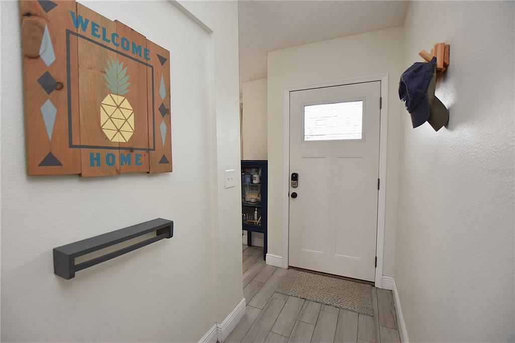 2022 Hatteras Point Lakeland, FL 33813 - Photo 3 of 36 a view of a hallway with windows