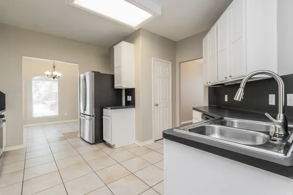 $2,205 | 12131 English Brook Circle, Humble, TX 77346