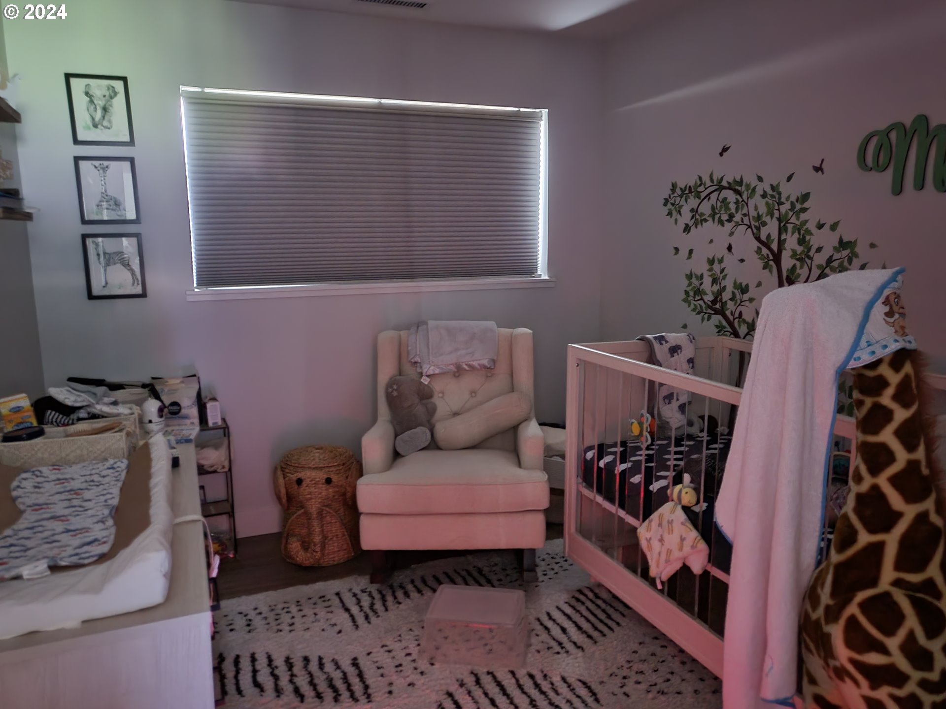949 Southeast 221st Avenue Gresham, OR 97030 - Photo 16 of 19 a living room with furniture and wooden floor
