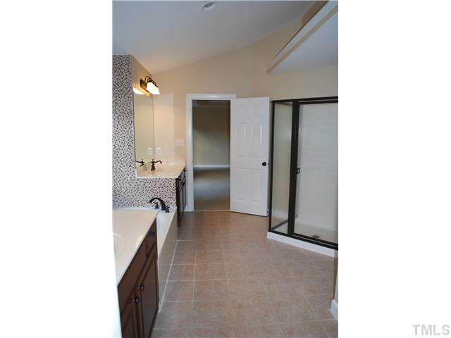 12401 Brandon Hall Drive Raleigh, NC 27614 - Photo 17 of 25 Master Bath/Spa
