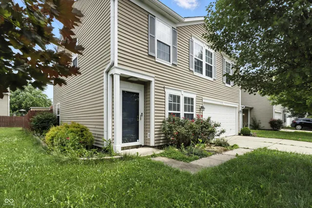 $279,900 | 1236 North Aberdeen Drive, Franklin, IN 46131