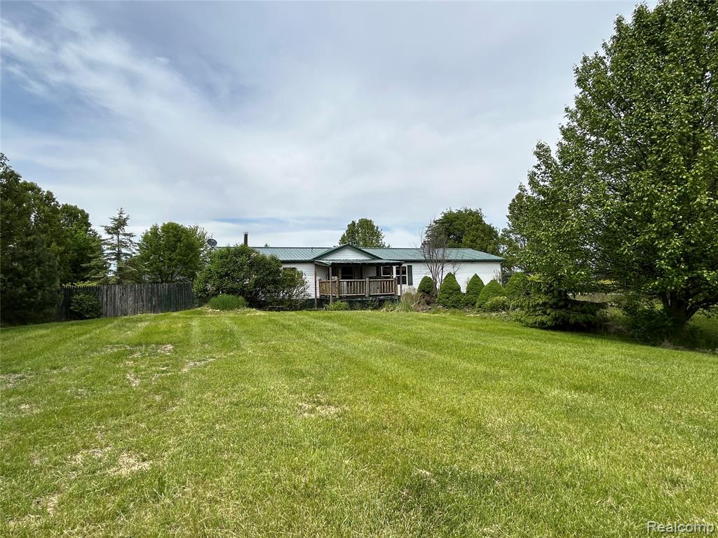 8610 Peck Road Marlette, MI 48453 - Photo 1 of 21