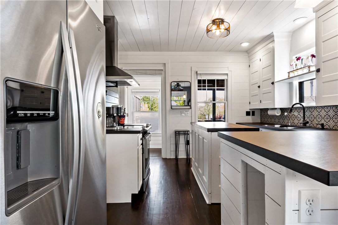 202 Main Street Hopkinton, RI 02804 - Photo 10 of 43 Gallery Image 10