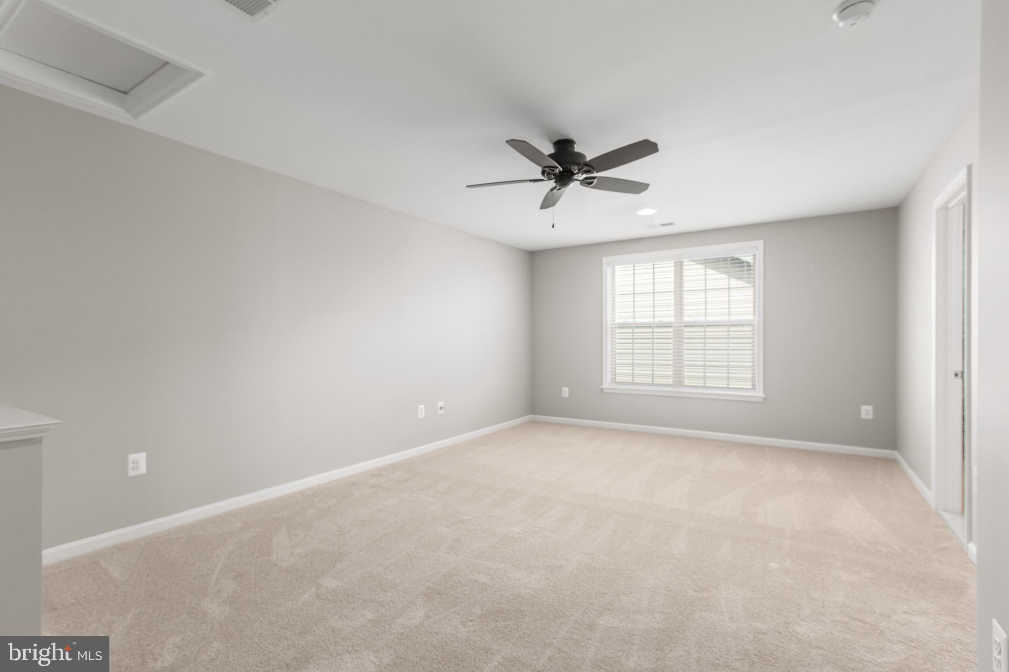 6016 East Greenbrier River Road Fredericksburg, VA 22407 - Photo 33 of 46 2nd Level Loft Area - Great Space