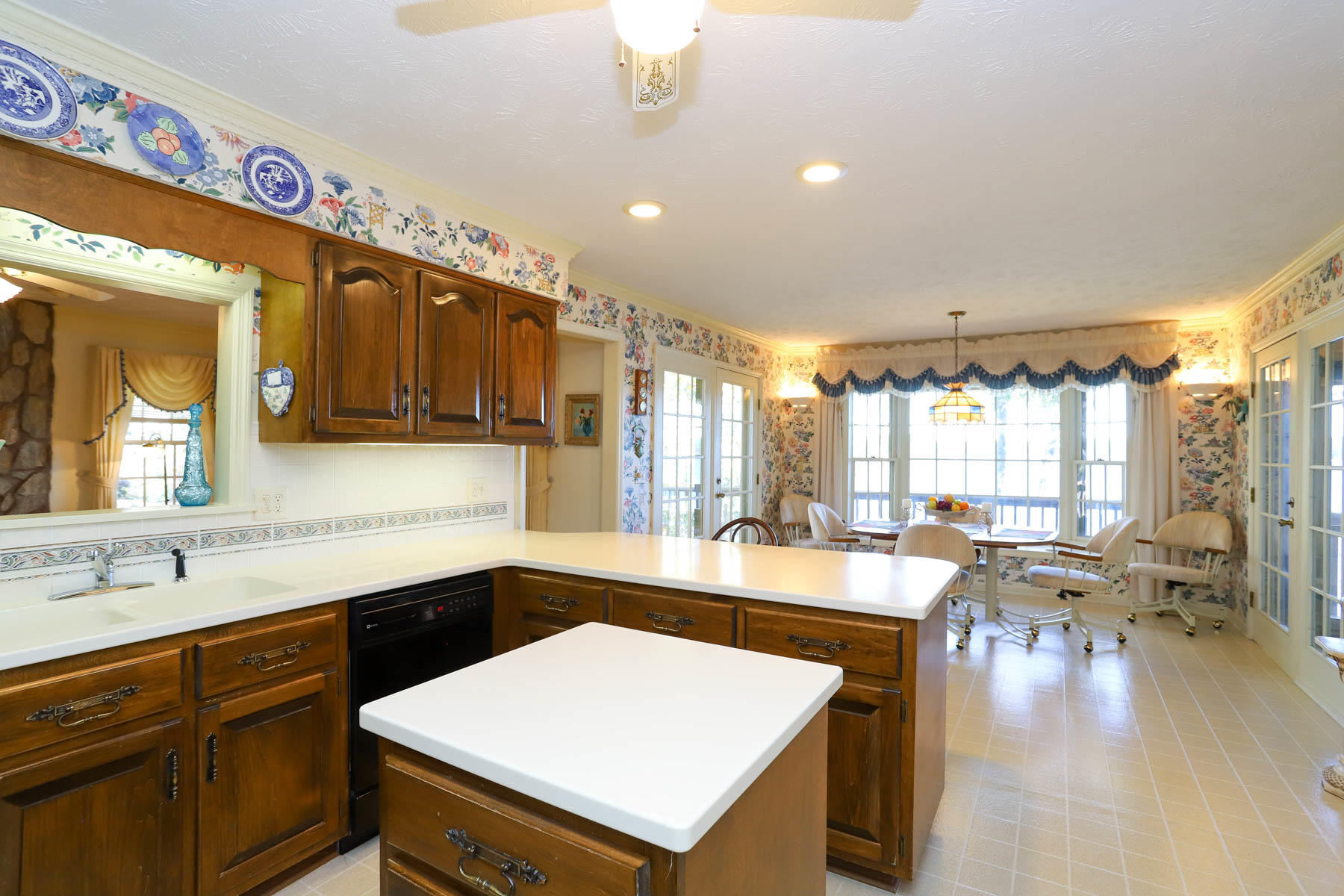 809 Walthour Drive Rincon, GA 31326 - Photo 15 of 52 kitchen2
