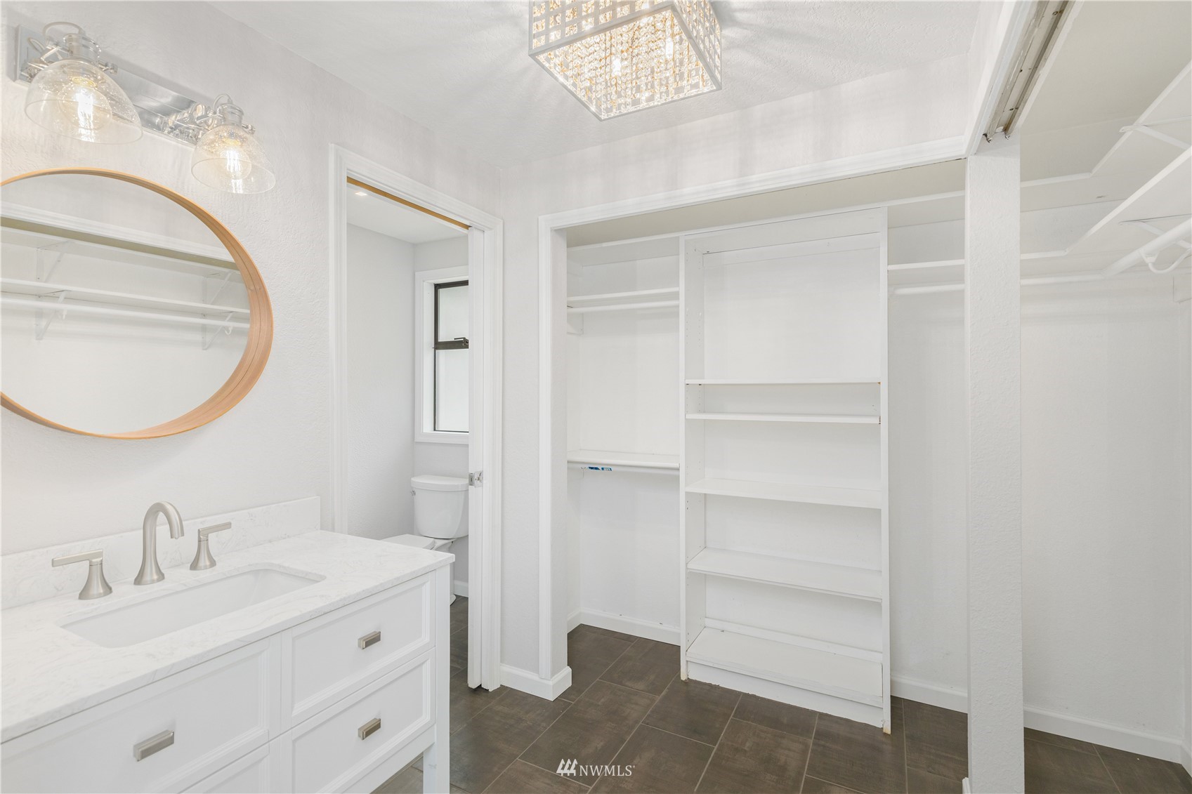 4710 Picnic Point Road Edmonds, WA 98026 - Photo 10 of 27 Gallery Image 10