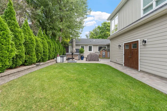 $3,995 | 263 Lexington Parkway South, St. Paul, MN 55105