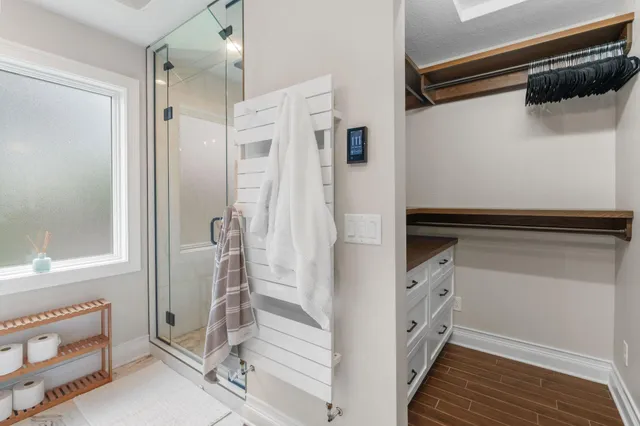 $3,995 | 263 Lexington Parkway South, St. Paul, MN 55105