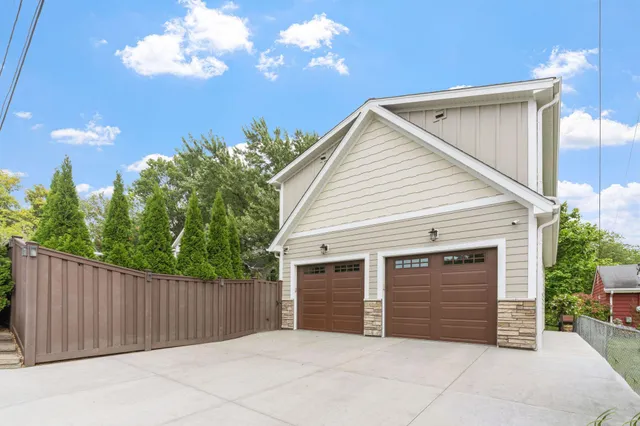 $3,995 | 263 Lexington Parkway South, St. Paul, MN 55105