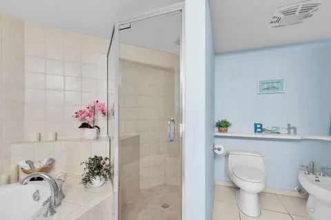 $1,495,000 | 77 Seaside N Court, Key West, FL 33040