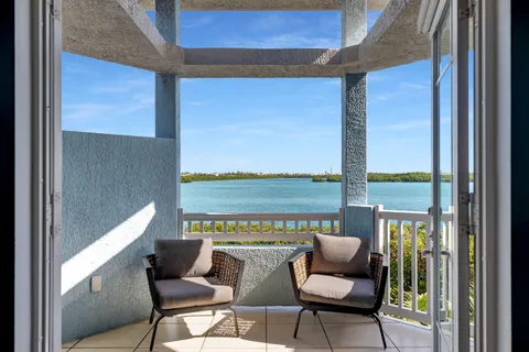 $1,495,000 | 77 Seaside N Court, Key West, FL 33040