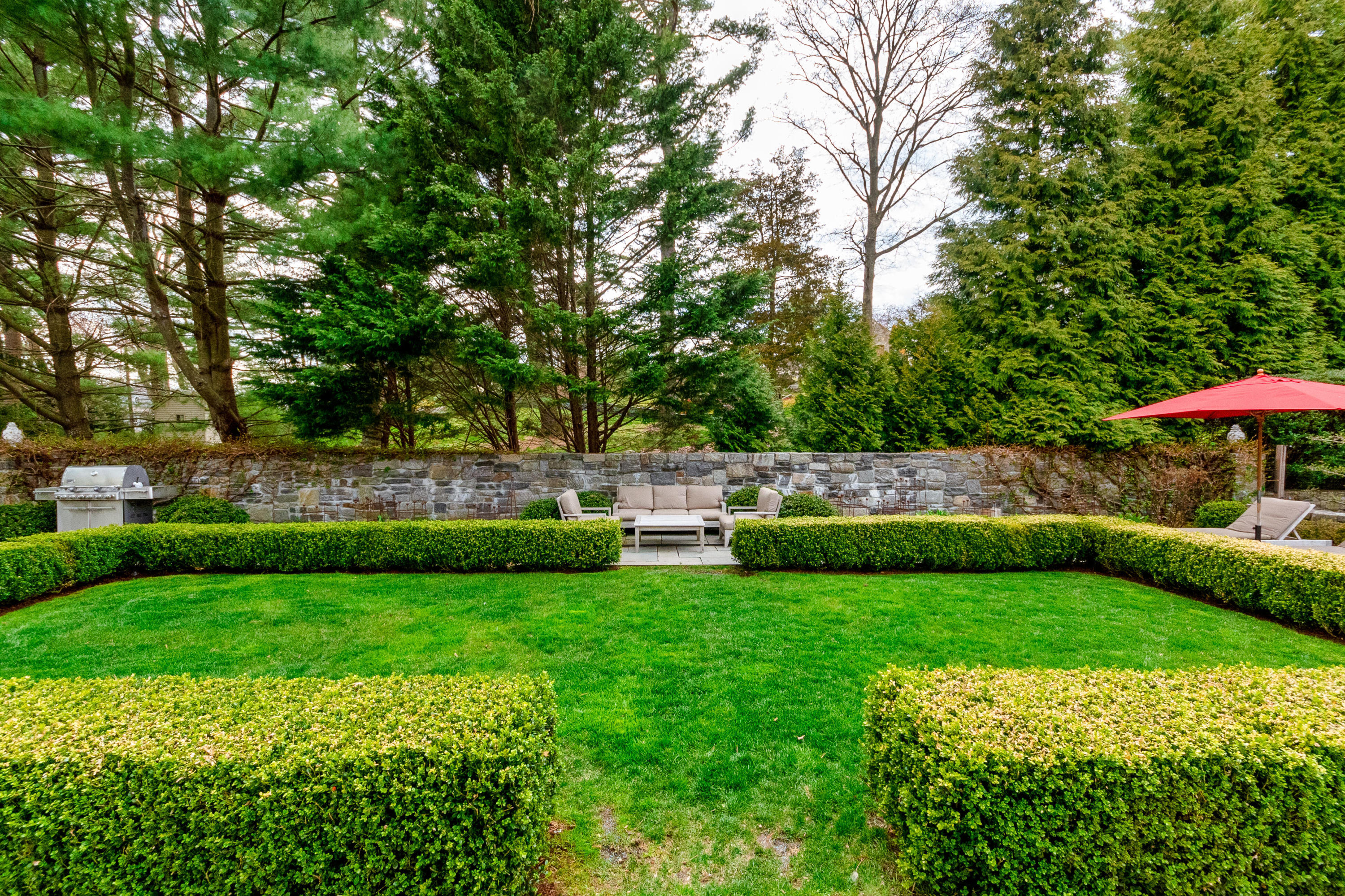 8 Searles Road Darien, CT 06820 - Photo 69 of 76 8 Searles Rd Darien CT 06820-print-097-0