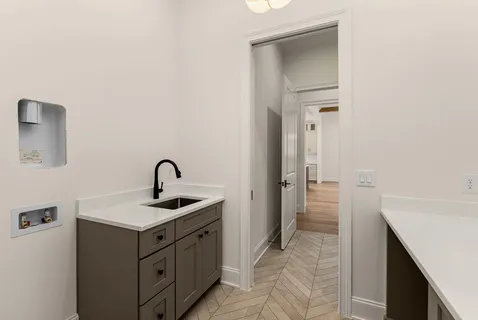 $2,300,000 | 4224 B Granny White Pike, Nashville, TN 37204