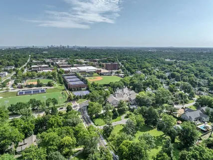 $2,300,000 | 4224 B Granny White Pike, Nashville, TN 37204